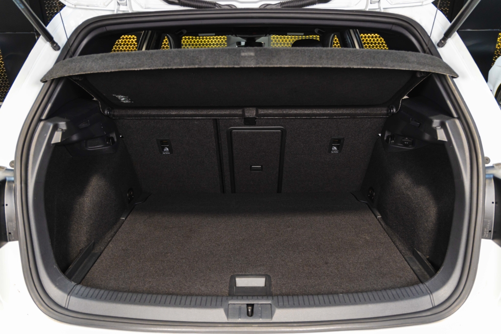 Volkswagen Golf R 2017 photo 36