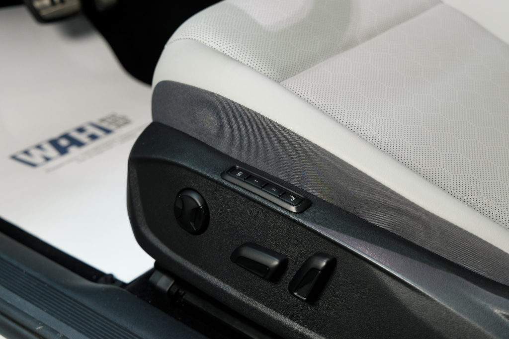 Volkswagen ID.4 1ST Edition 2021 фото 21