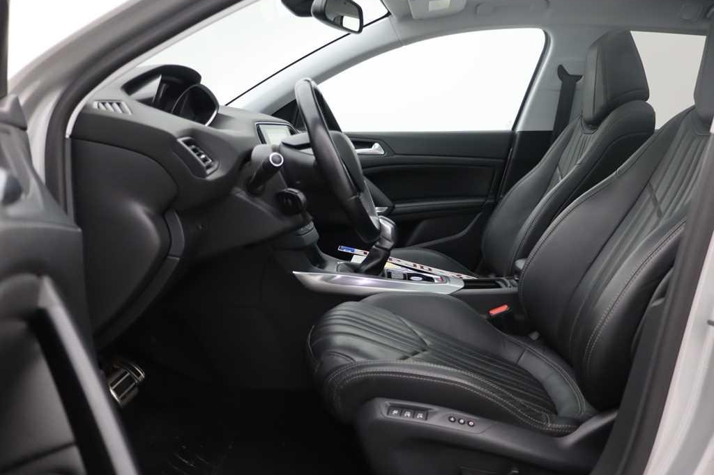 Peugeot 308 2016 photo 5