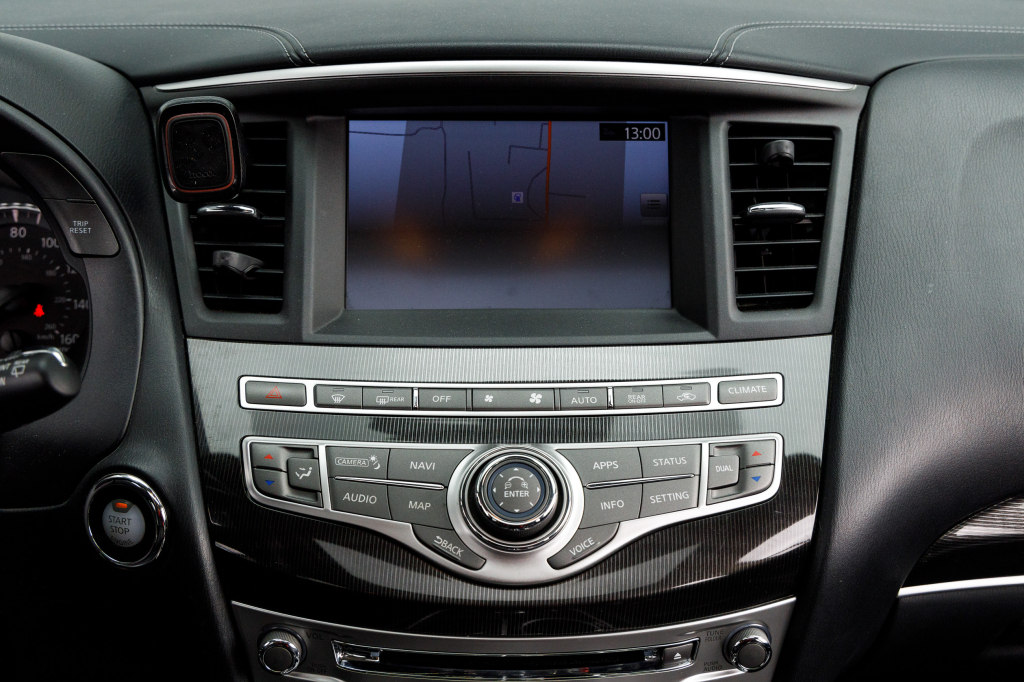 Infiniti QX60 2017 фото 23