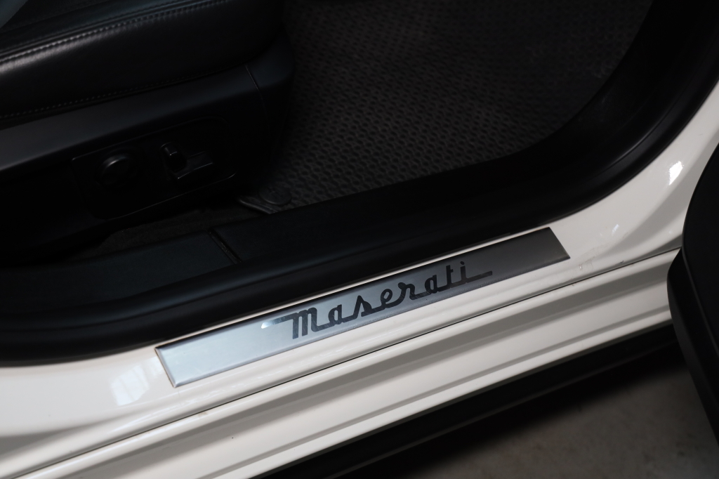 Maserati Ghibli 2013 фото 52