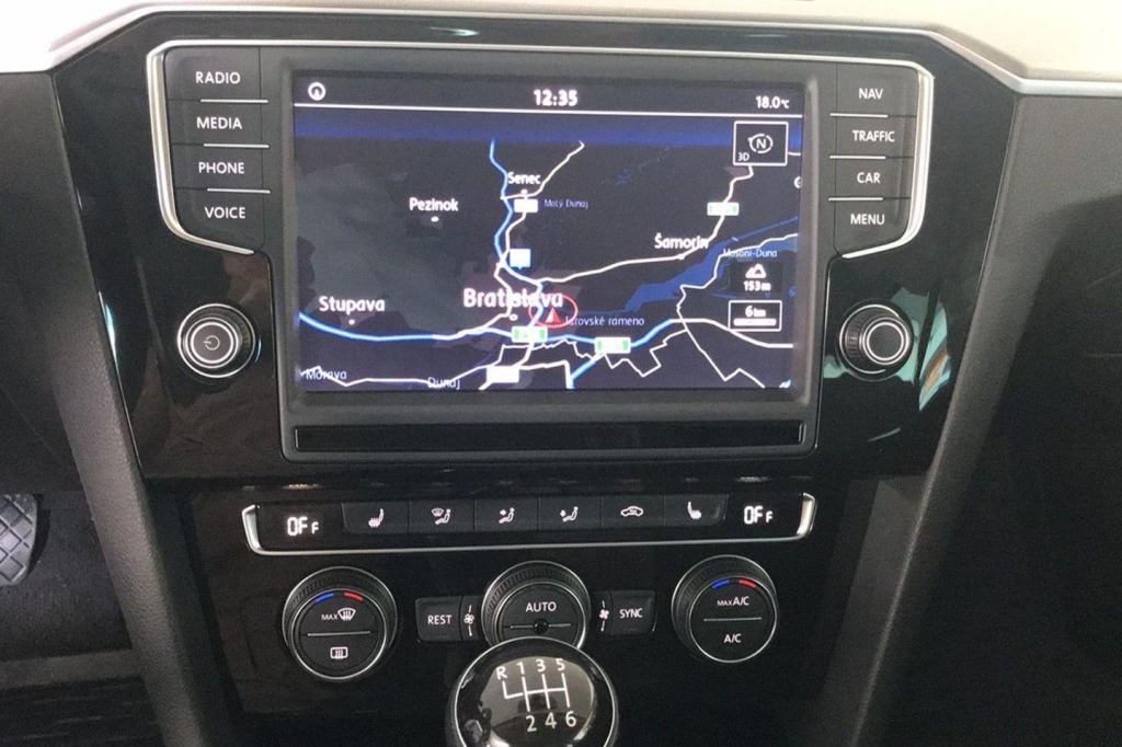 Volkswagen Passat Variant 2017 фото 7