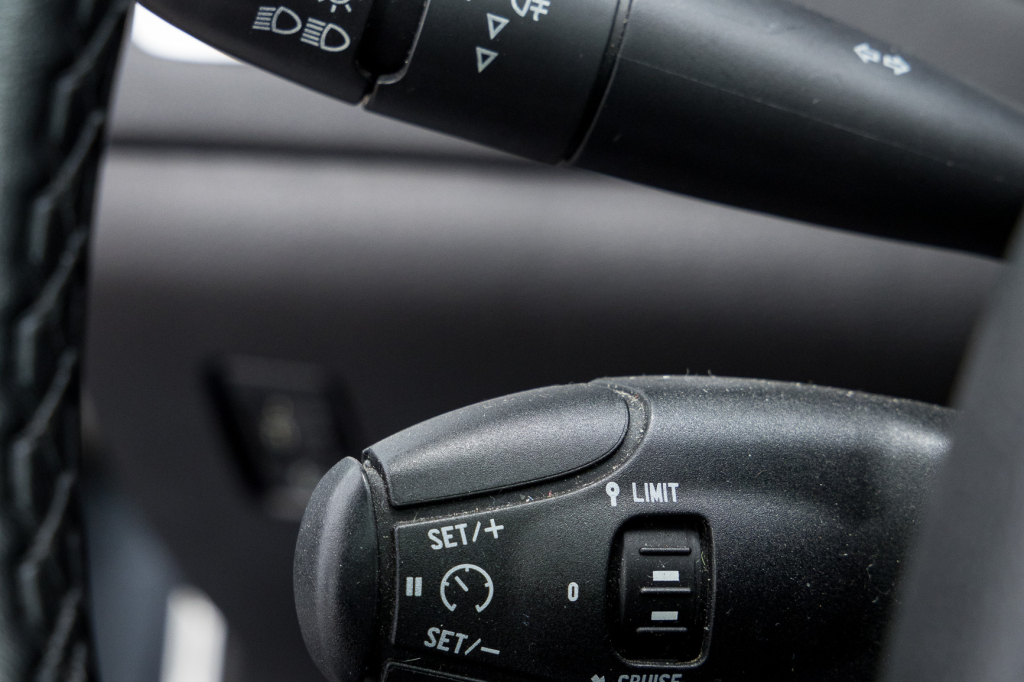 Peugeot 307 SW 2008 фото 11