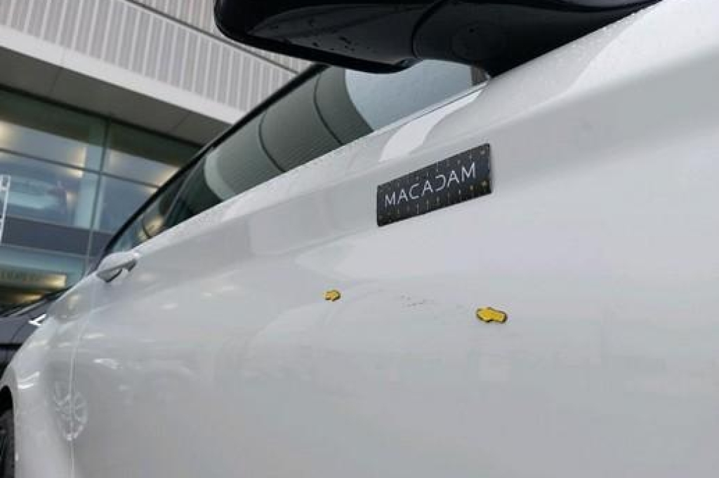 BMW 1er 2018 фото 12