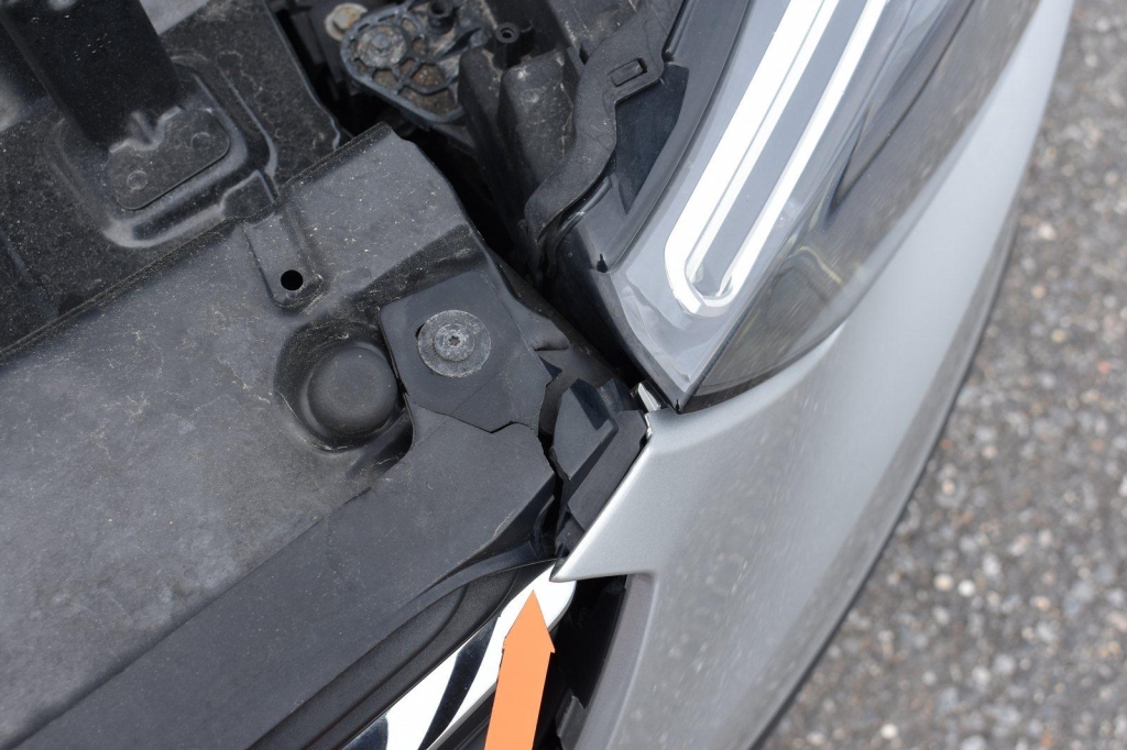 Opel Crossland X 2019 фото 8