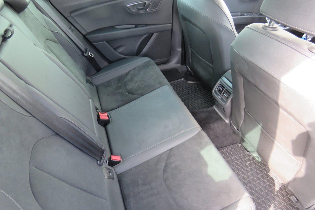 SEAT Leon ST 2018 фото 7