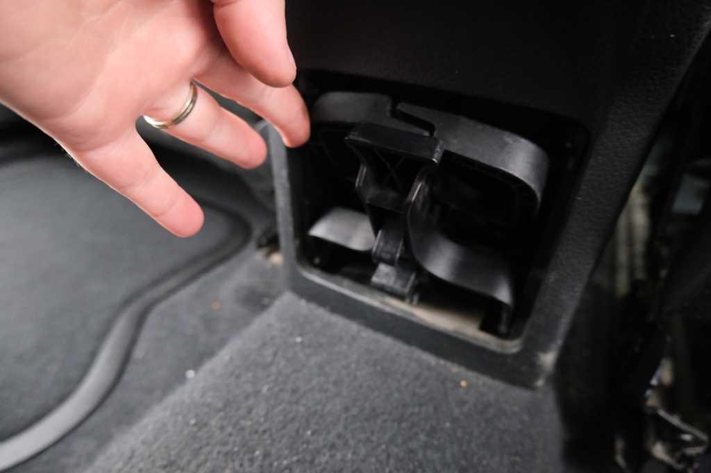 SEAT Alhambra 2016 photo 15