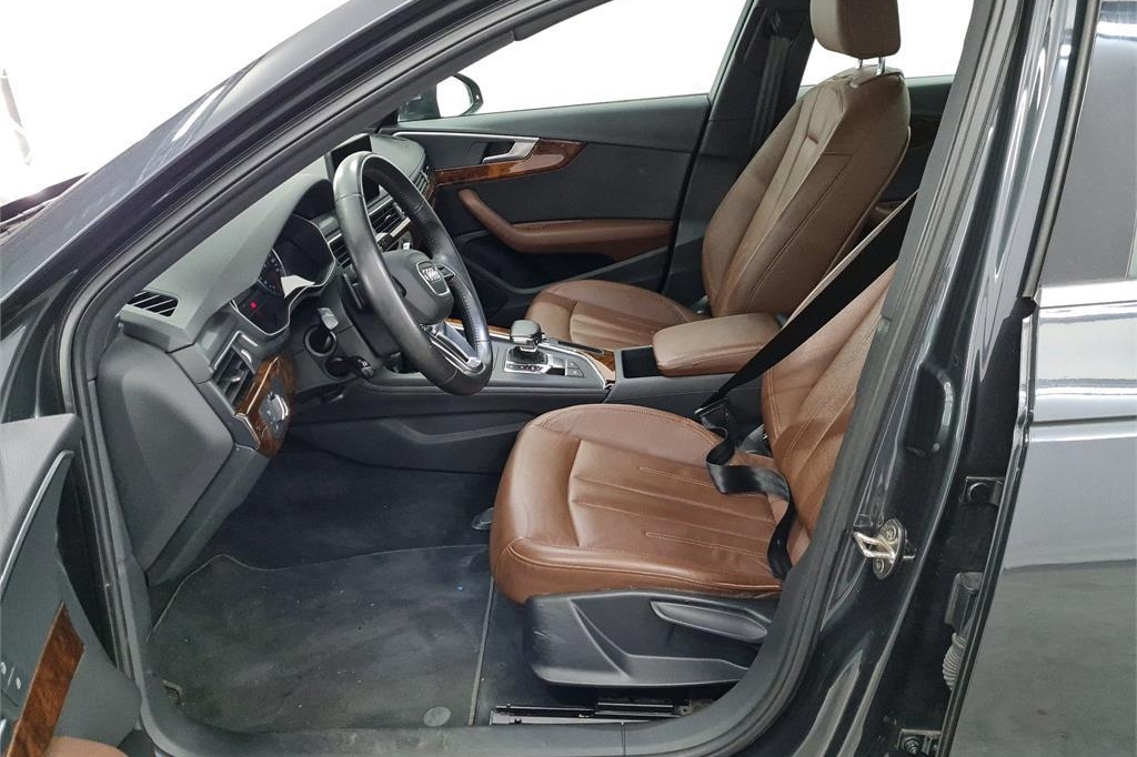 Audi A4 2016 фото 1