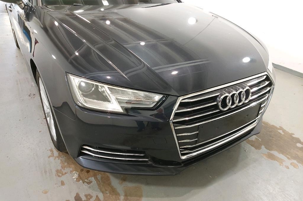 Audi A4 Avant 2017 photo 12