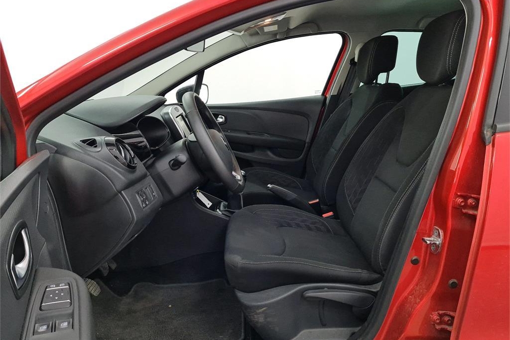 Renault Clio 2018 photo 2