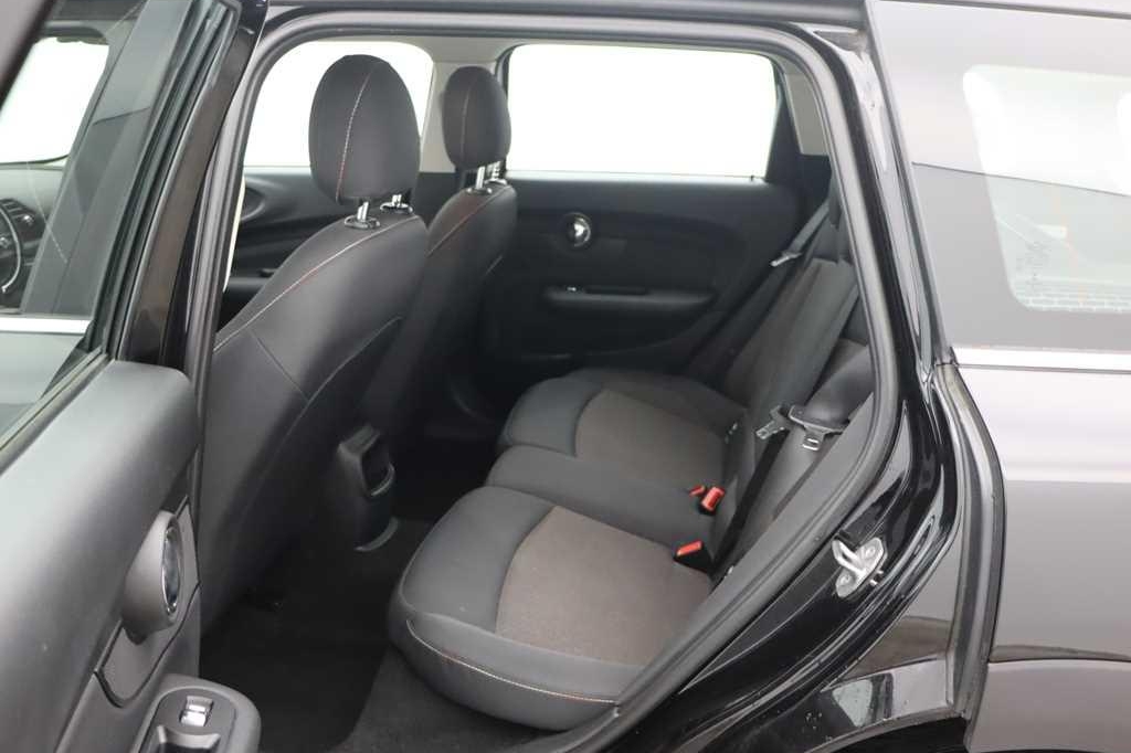 MINI Clubman 2017 фото 6