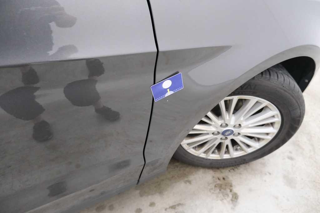 Ford Galaxy 2017 photo 11