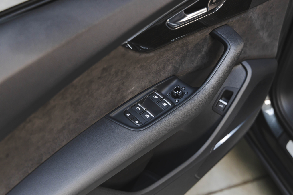 Audi Q7 S-Line 2021 photo 15