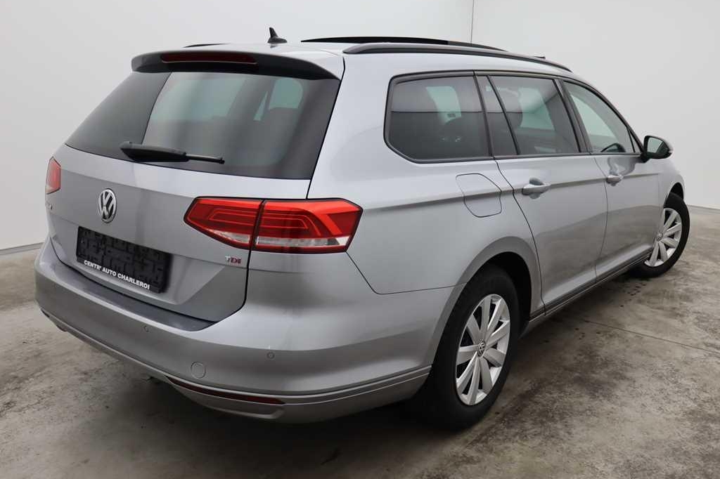 Volkswagen Passat Variant 2017 фото 5