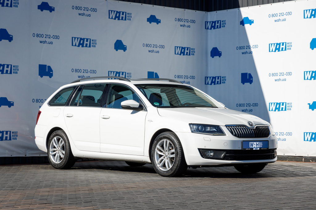 Skoda Octavia Laurin&Klement 2014 photo 3