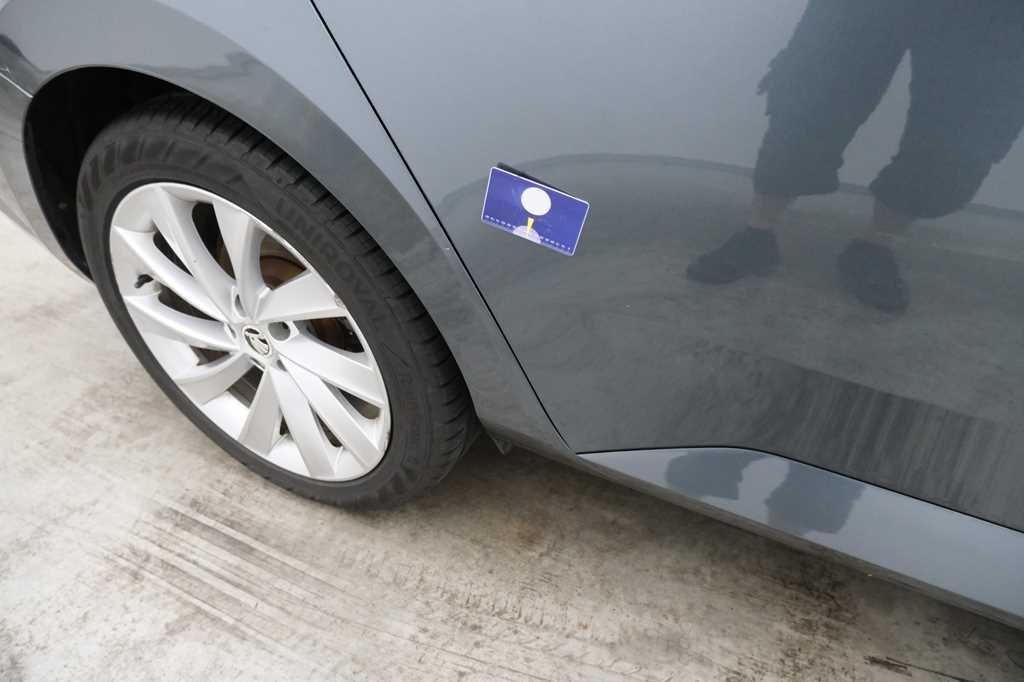 Skoda Superb Combi 2016 фото 122