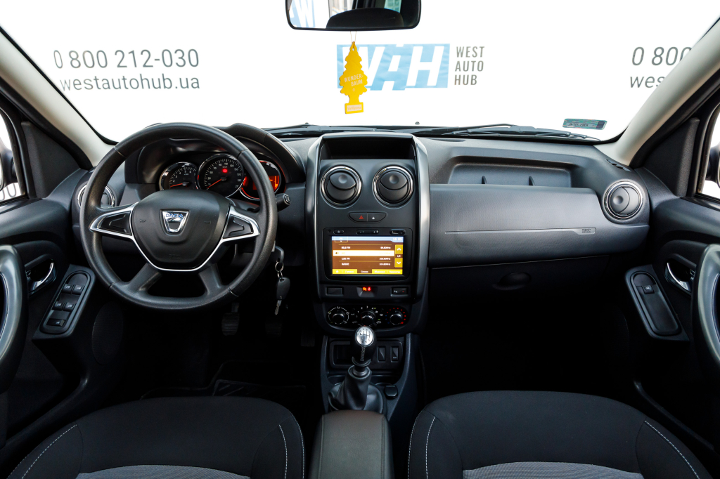 Dacia Duster 2017 фото 12