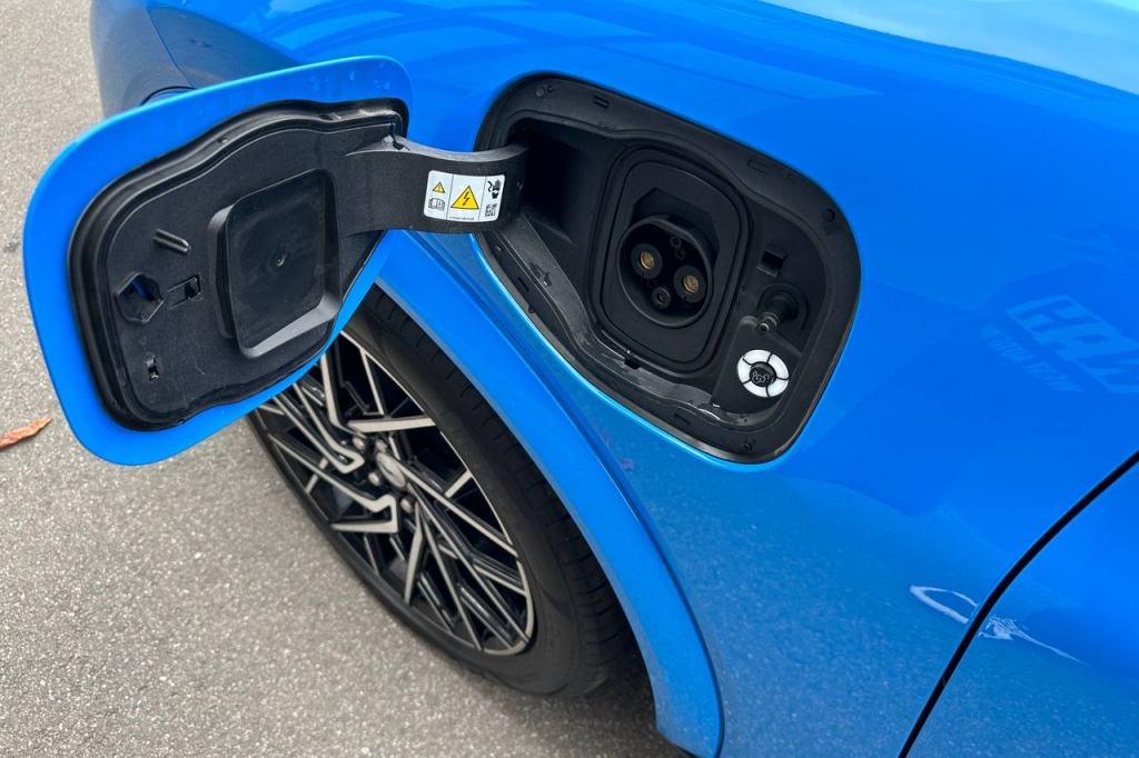 Ford Mustang Mach-E GT 2022 photo 9