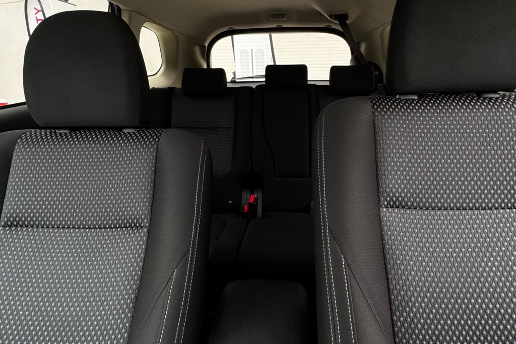 Mitsubishi Outlander 2017 фото 11