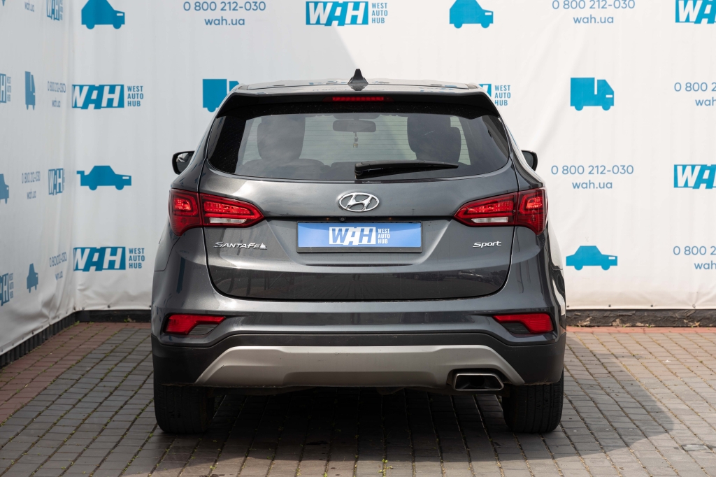 Hyundai Santa FE Sport 2017 photo 8