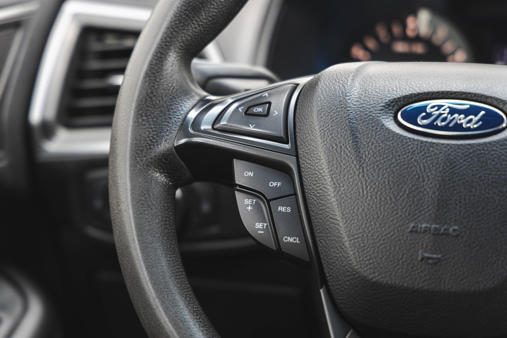 Ford Edge 2016 фото 17