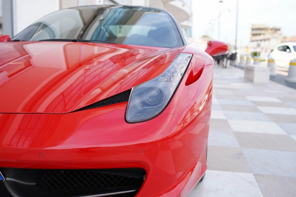 Ferrari 458 2011 photo 5