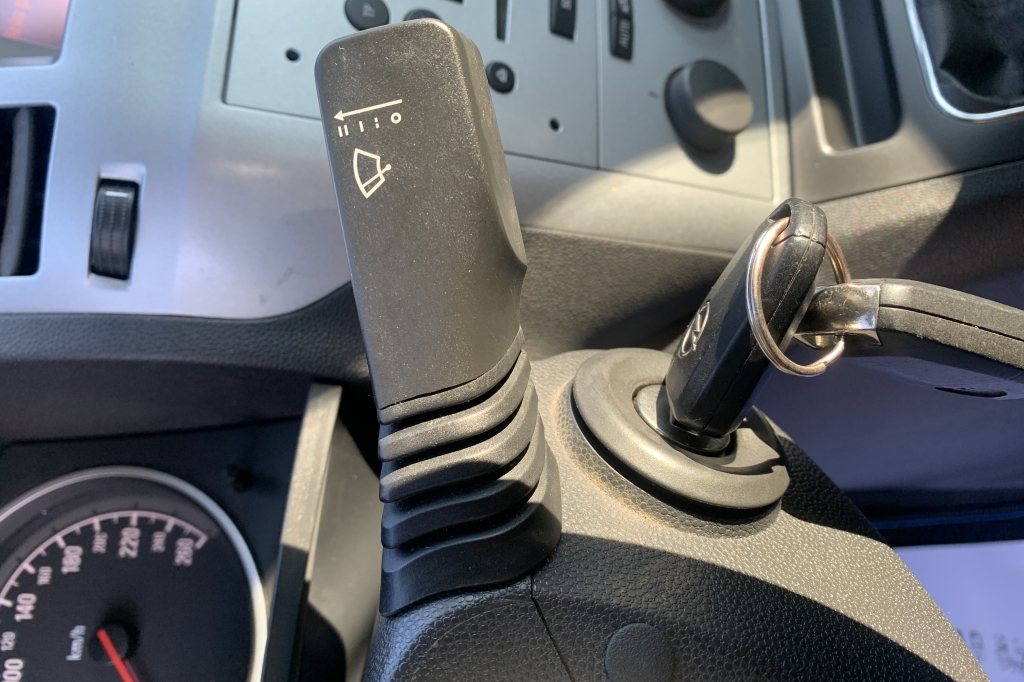 Opel Zafira photo 12