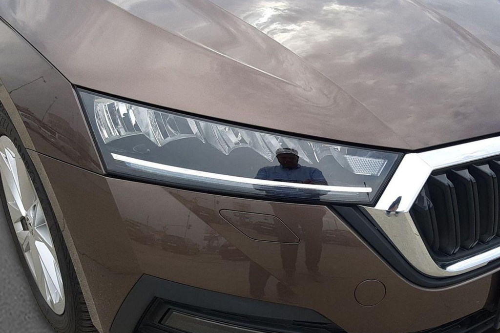 Skoda Octavia Combi 2020 фото 7