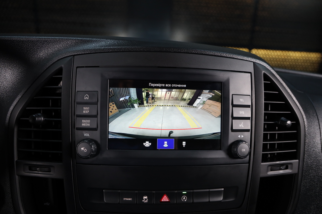 Mercedes-Benz Vito 2023 фото 18