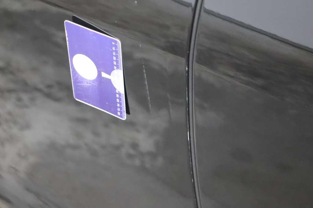 Jaguar XF 2017 фото 23