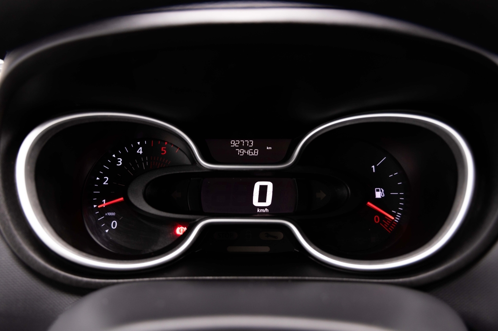 Renault Trafic 2019 фото 16