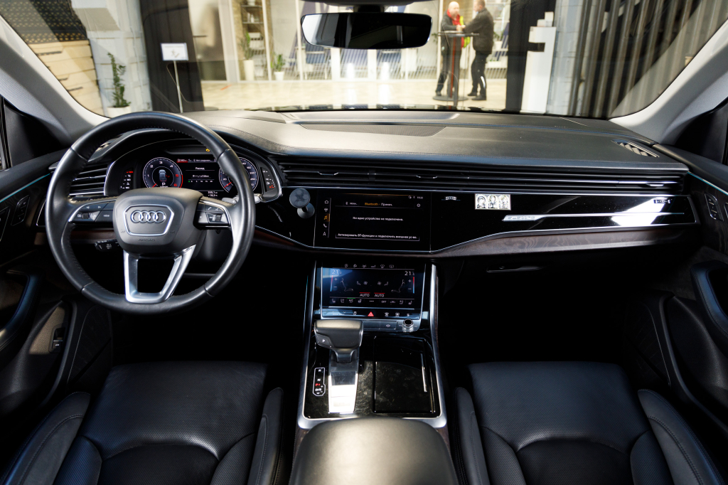 Audi Q8 50TDI Sline  2018 фото 6