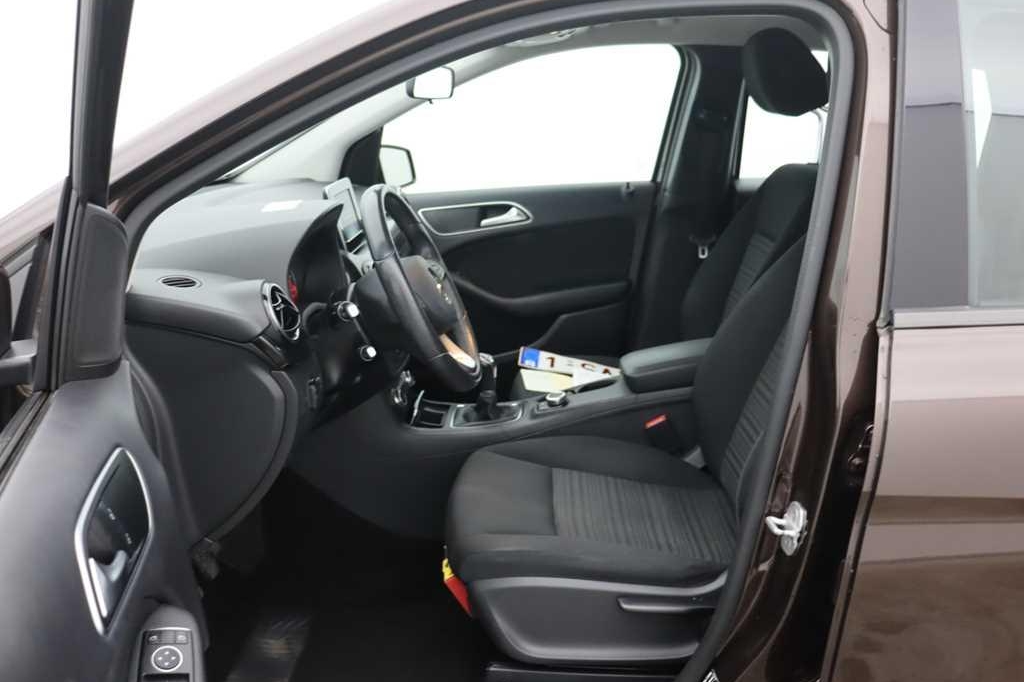 Mercedes-Benz B-Klasse 2017 photo 6
