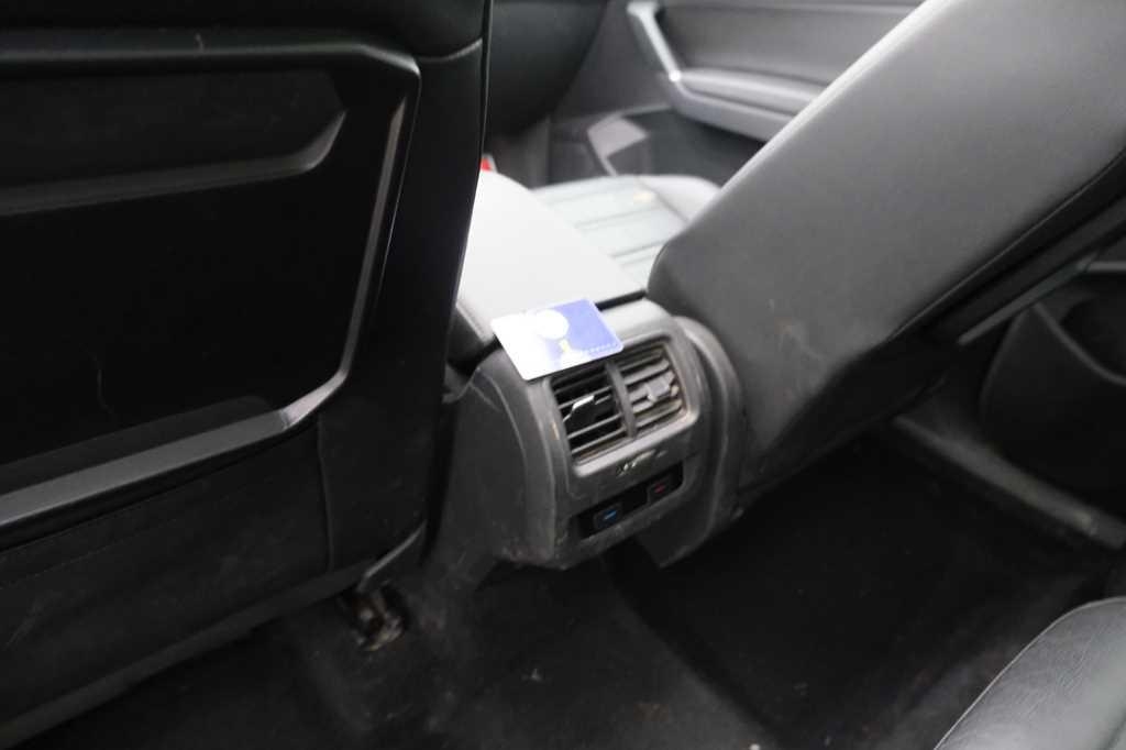 Volkswagen Touran 2017 фото 61