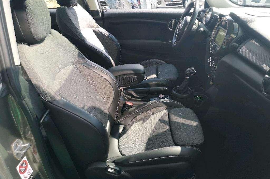 MINI Cooper 2017 фото 1