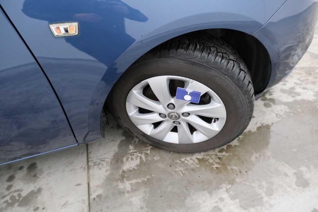 Opel Corsa 2017 фото 9