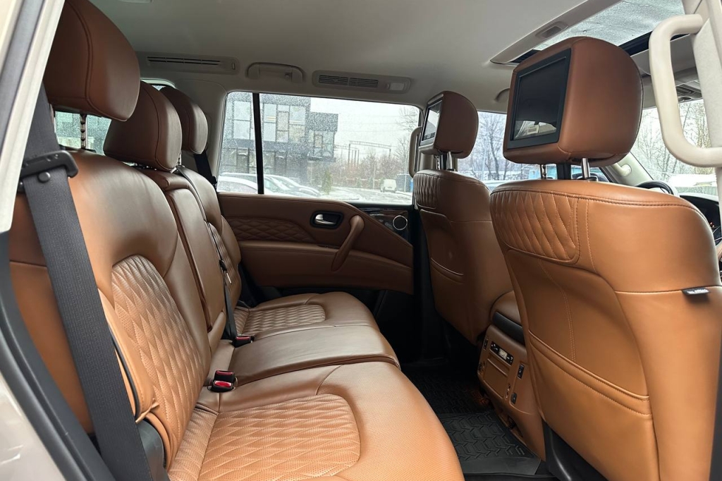 Infiniti QX80 Luxe Proactive 2018 фото 16