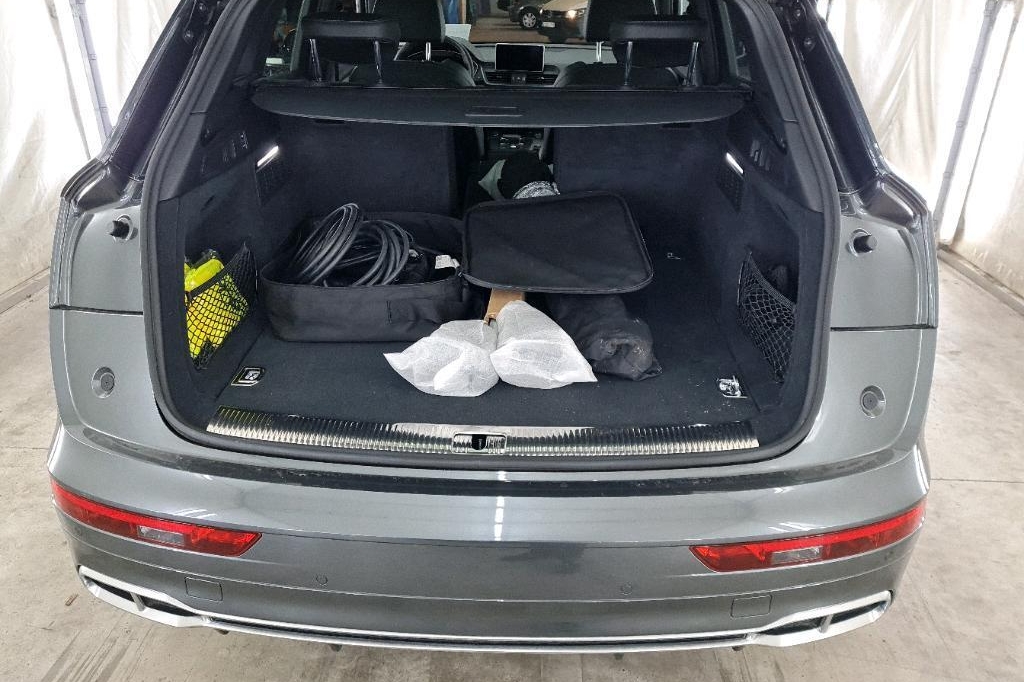 Audi Q5 2019 фото 1