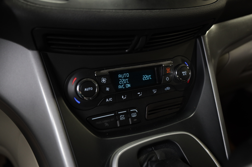 Ford C-Max 2016 фото 23