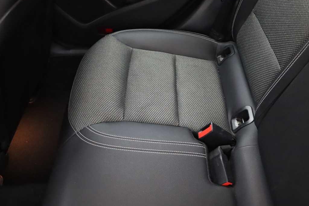 Mercedes-Benz CLA 2017 фото 23