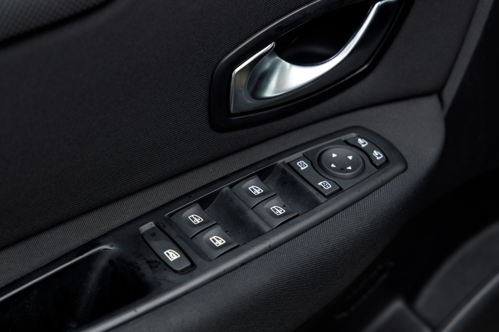 Renault Grand Scenic фото 15