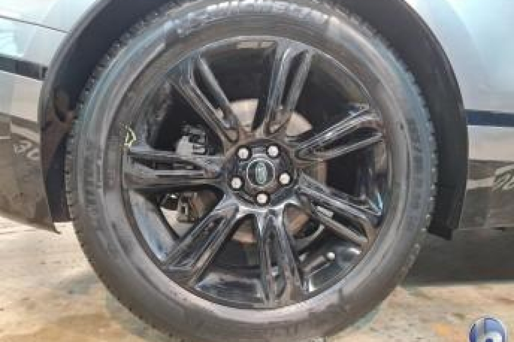 Land Rover Range Rover 2019 фото 36