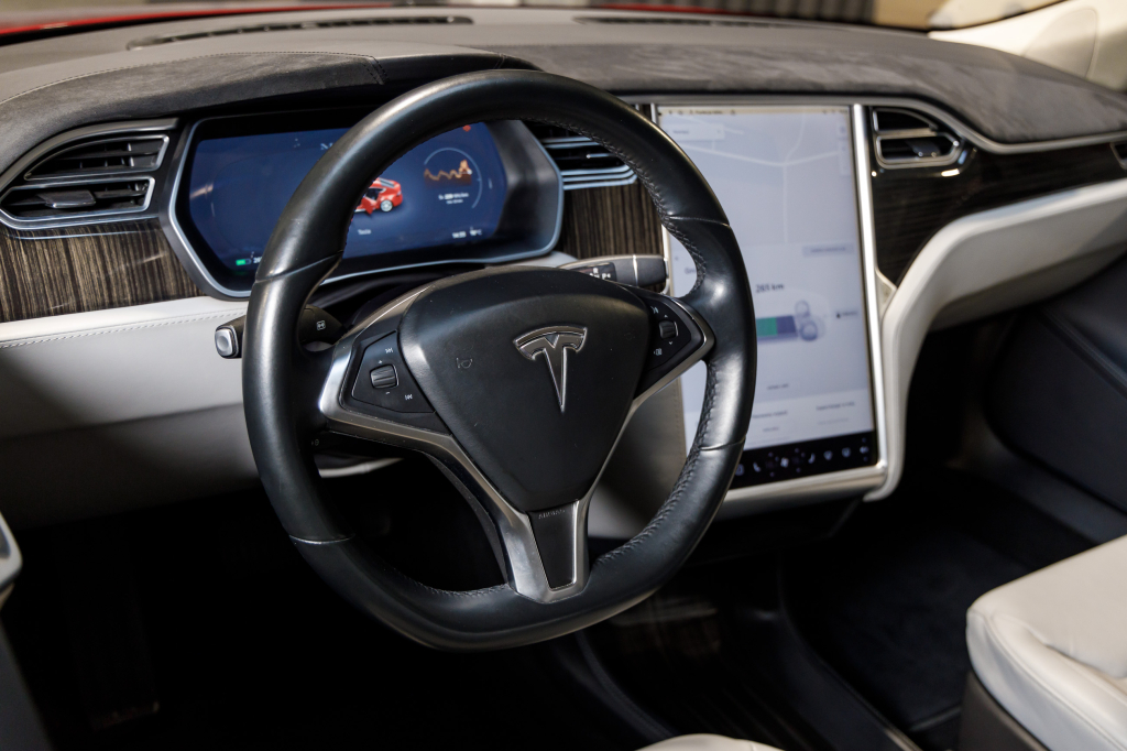 Tesla Model S 70D AWD 2016 photo 21