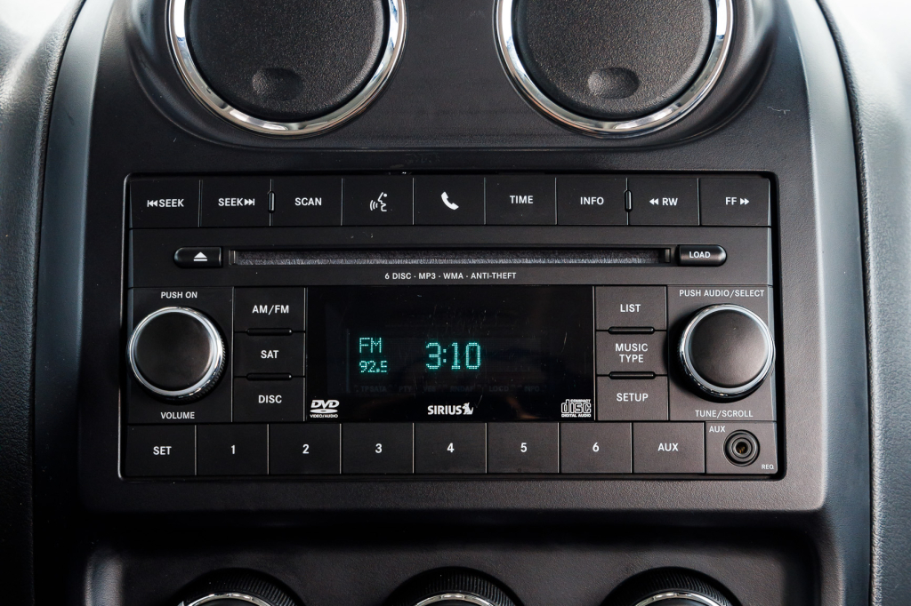 Jeep Patriot 2015 photo 17