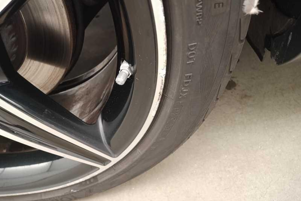 Mercedes-AMG C-Klasse 2017 фото 48