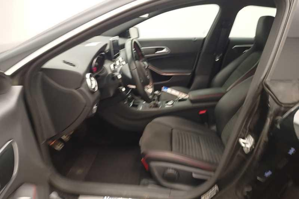 Mercedes-Benz CLA 2017 фото 5