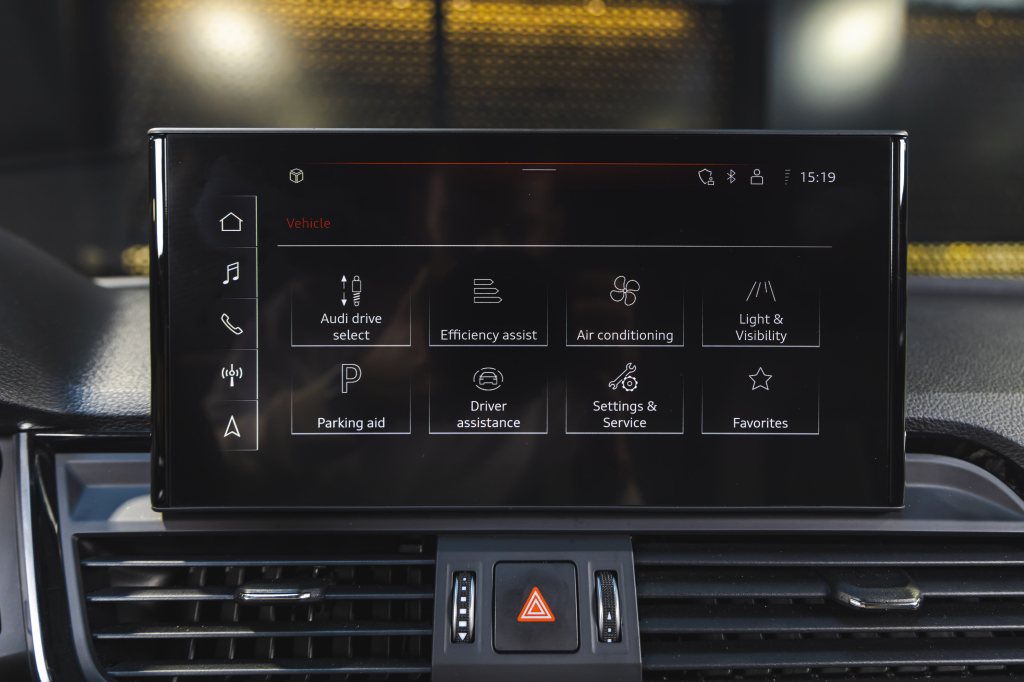 Audi Q5 2020 photo 30