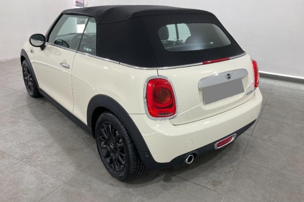MINI Cooper Cabrio 2020 photo 1