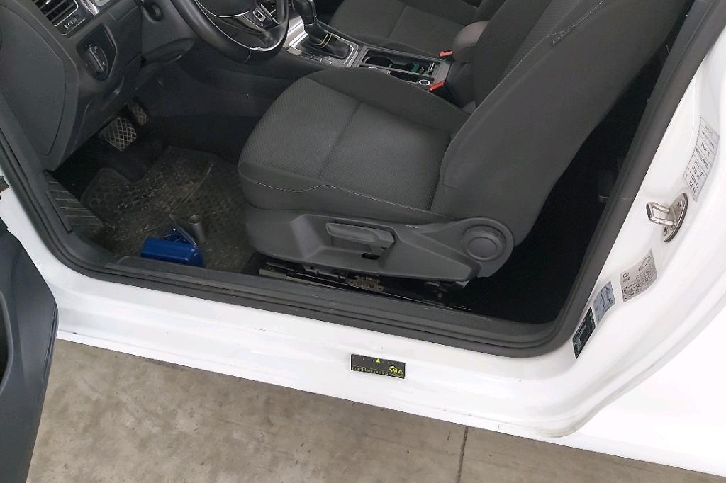 Volkswagen Golf 2017 photo 16