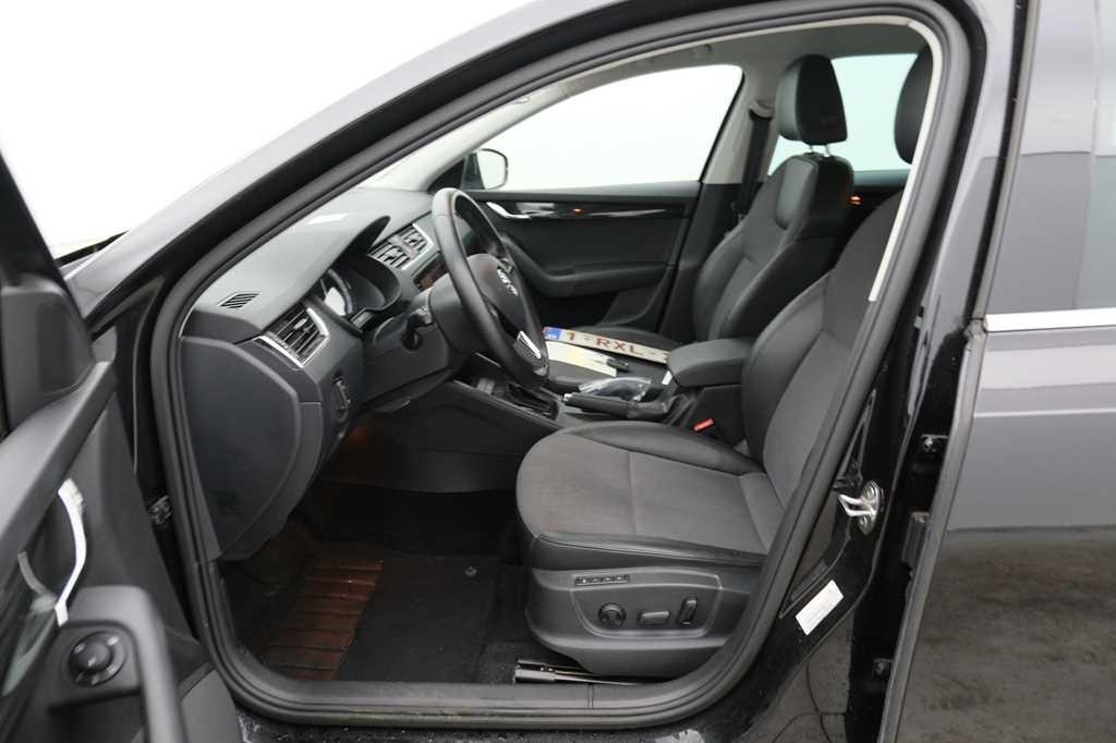 Skoda Octavia Combi 2017 photo 6